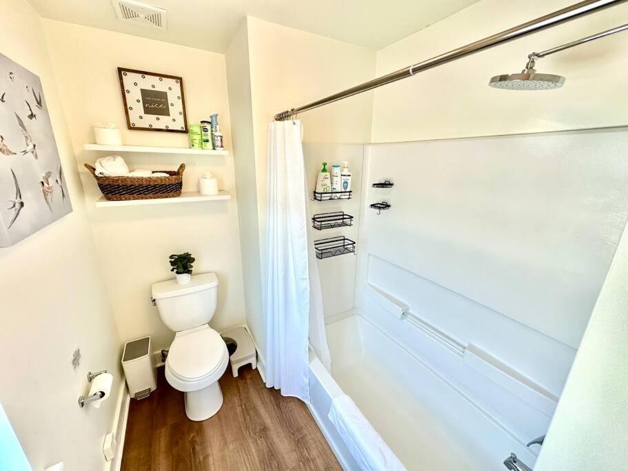 Cute And Cozy Comfy Birds Junior Cottage - 1 Mile To Dwntn Ocean Springs, Near Beach With Golf Cart מראה חיצוני תמונה